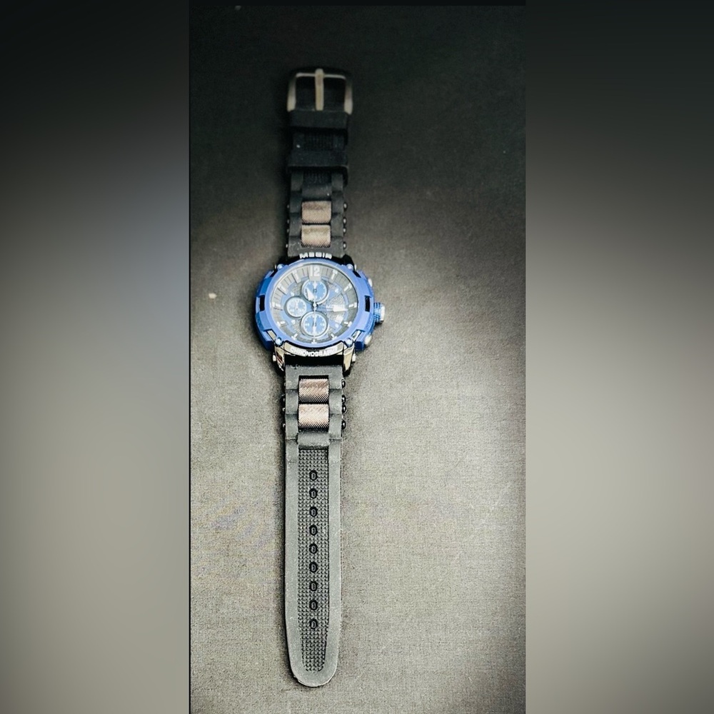 Blue Dial Men's Sport Watch with Black Strap - Picture 1 of 2